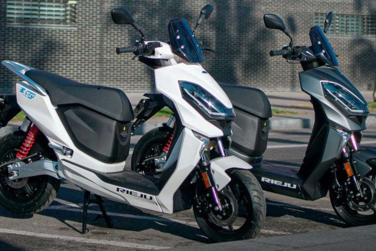 Rieju luncurkan skuter listrik perkotaan E-City