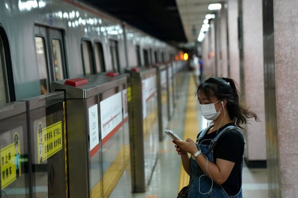Lembaga riset: Pengiriman smartphone China kuartal III turun 11 persen