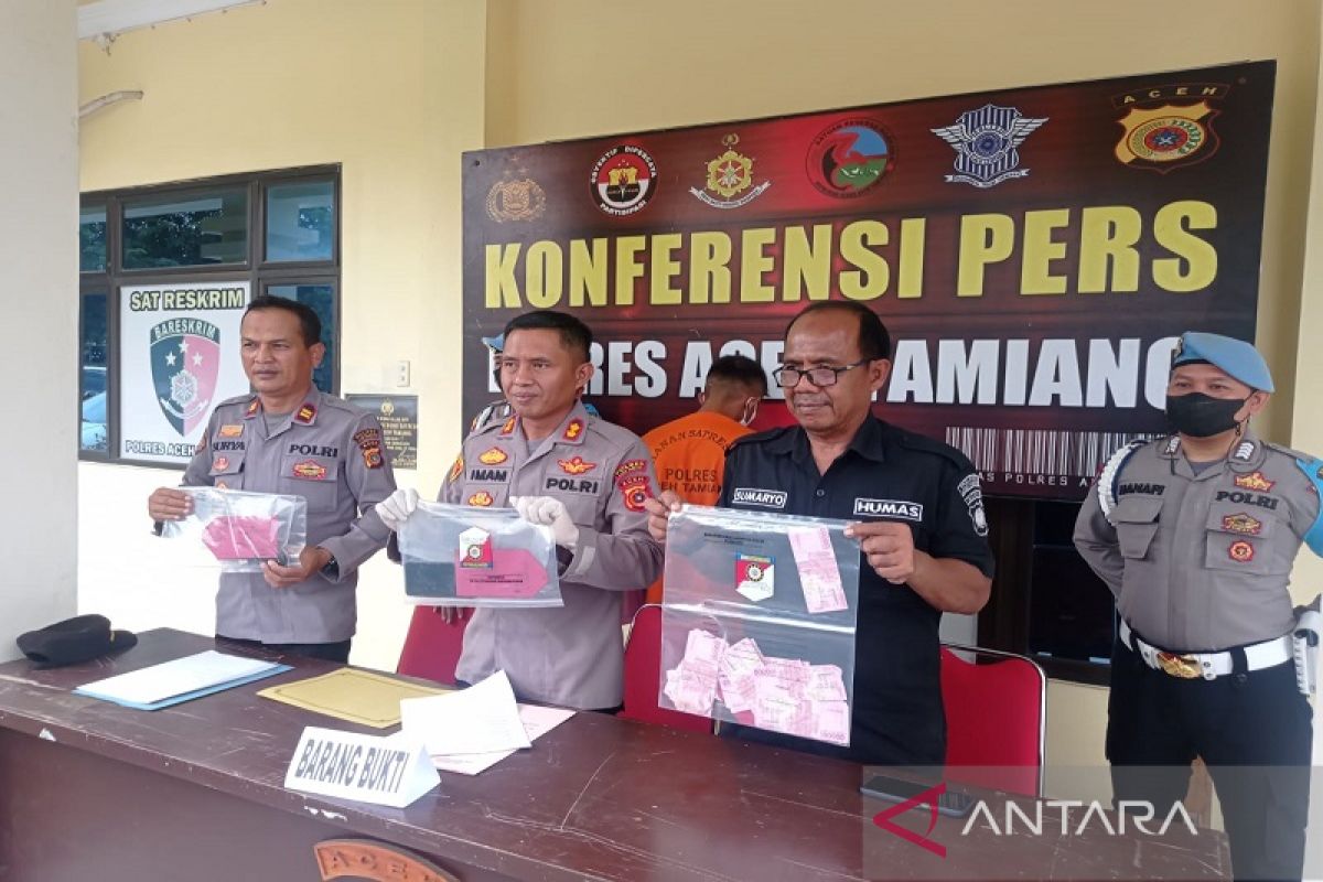 Polres Aceh Tamiang tangkap seorang pria pengedar uang palsu