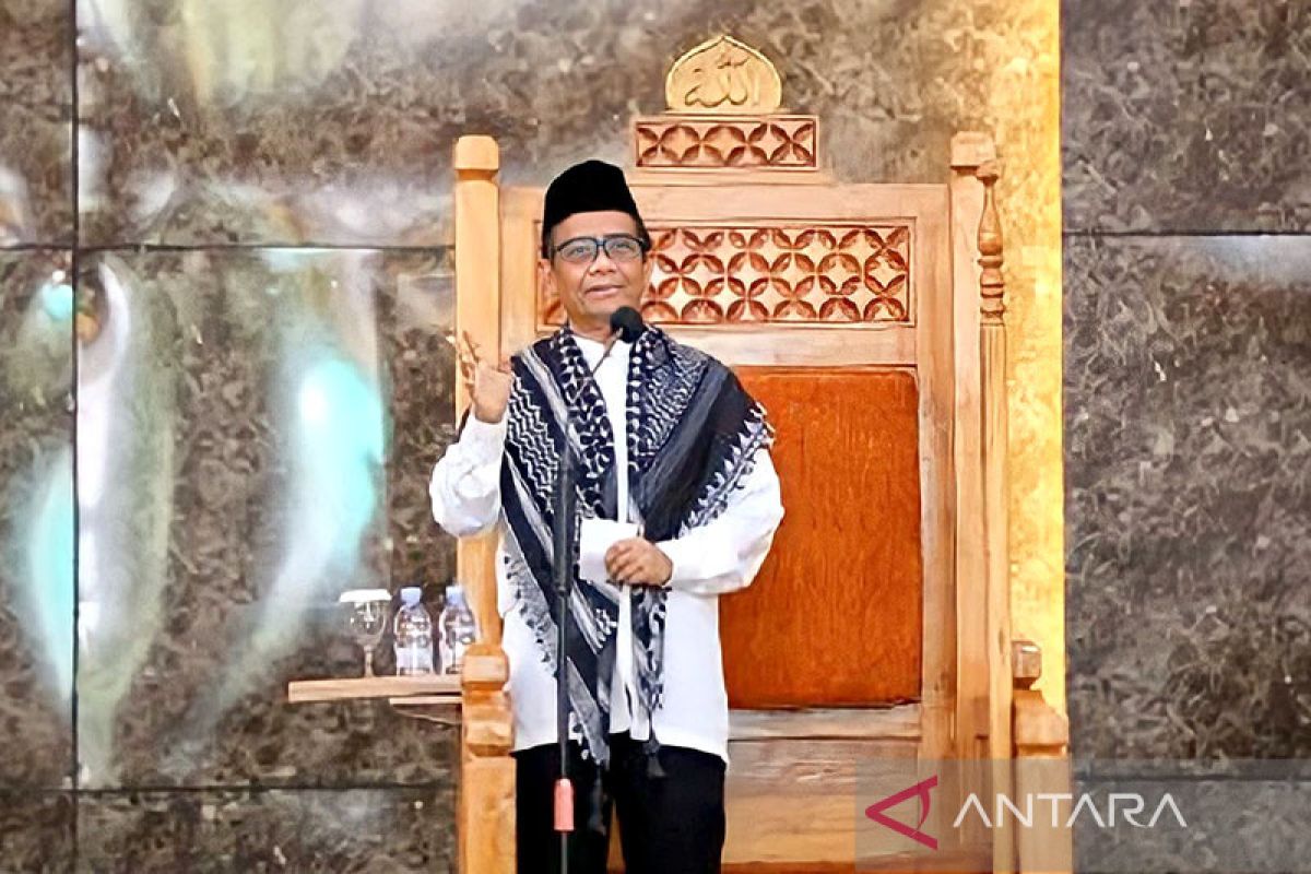 Mahfud: Hukum di Indonesia masih belum tegak