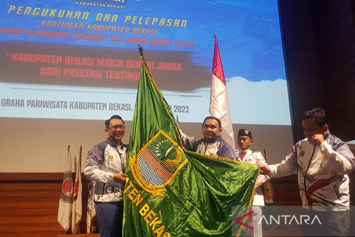 Pemkab Bekasi lepas kontingen Porprov Jabar 2022