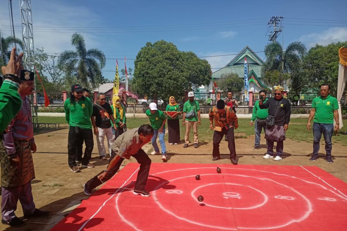 Wabup ajak masyarakat gairahkan permainan rakyat