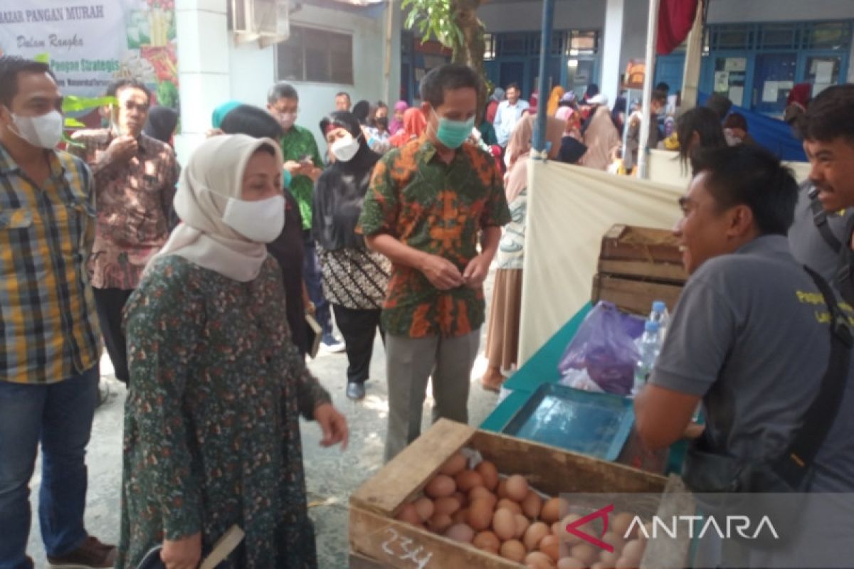 Pemprov Jateng gelar bazar pangan murah di Batang