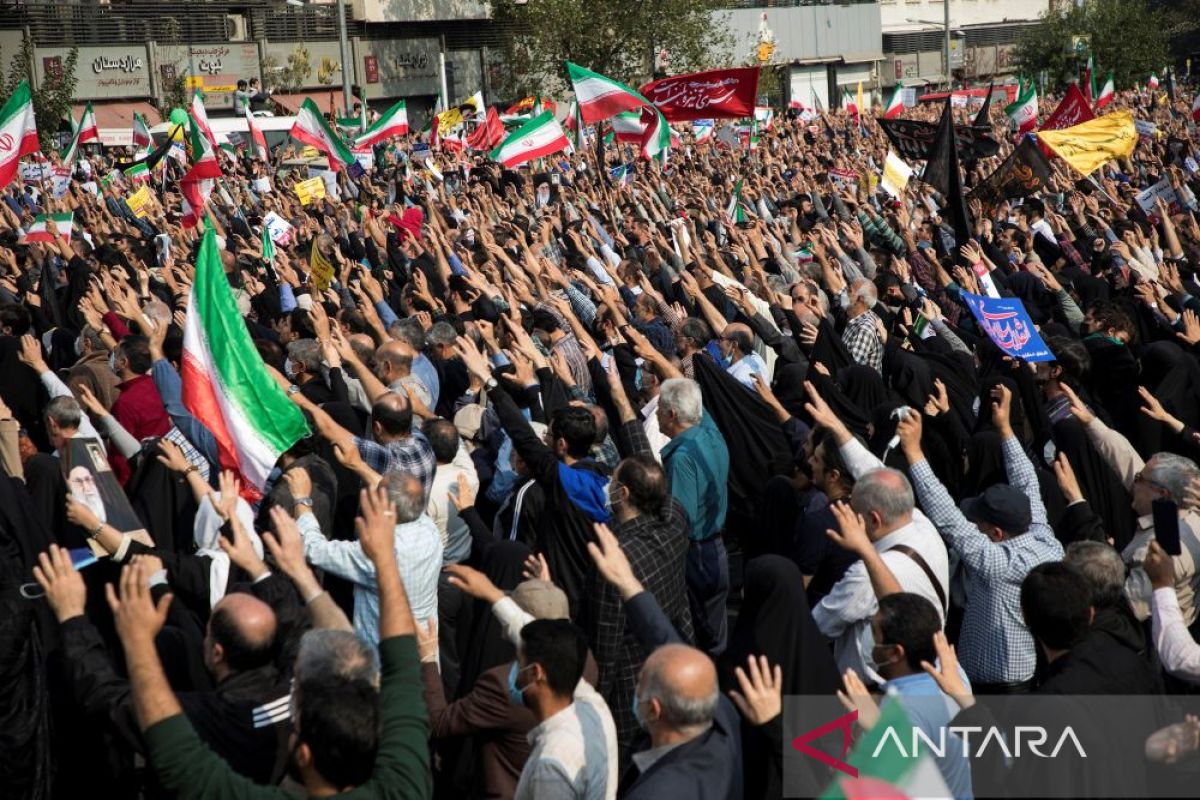 Iran peringatkan demonstran Sabtu hari terakhir kericuhan