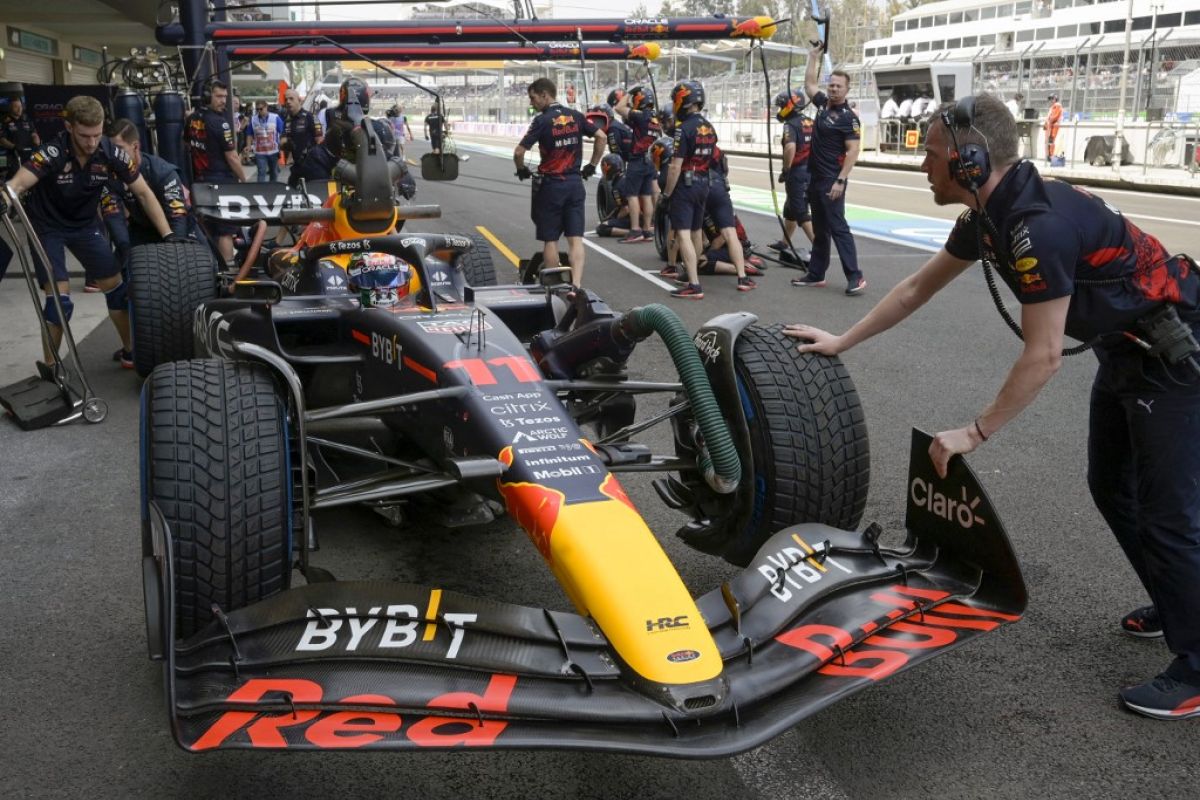 Formula 1: Bos Horner targetkan Perez bisa tampil kuat di musim 2024