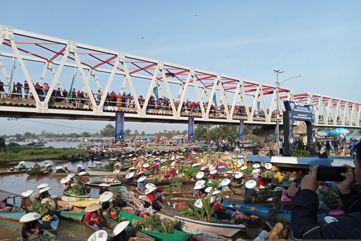 Lok Baintan Floating Market listed in 2022 Kharisma Event Nusantara