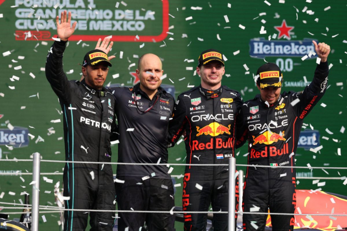 Hamilton, Verstappen berpotensi salip rekor Schumacher pada 2023