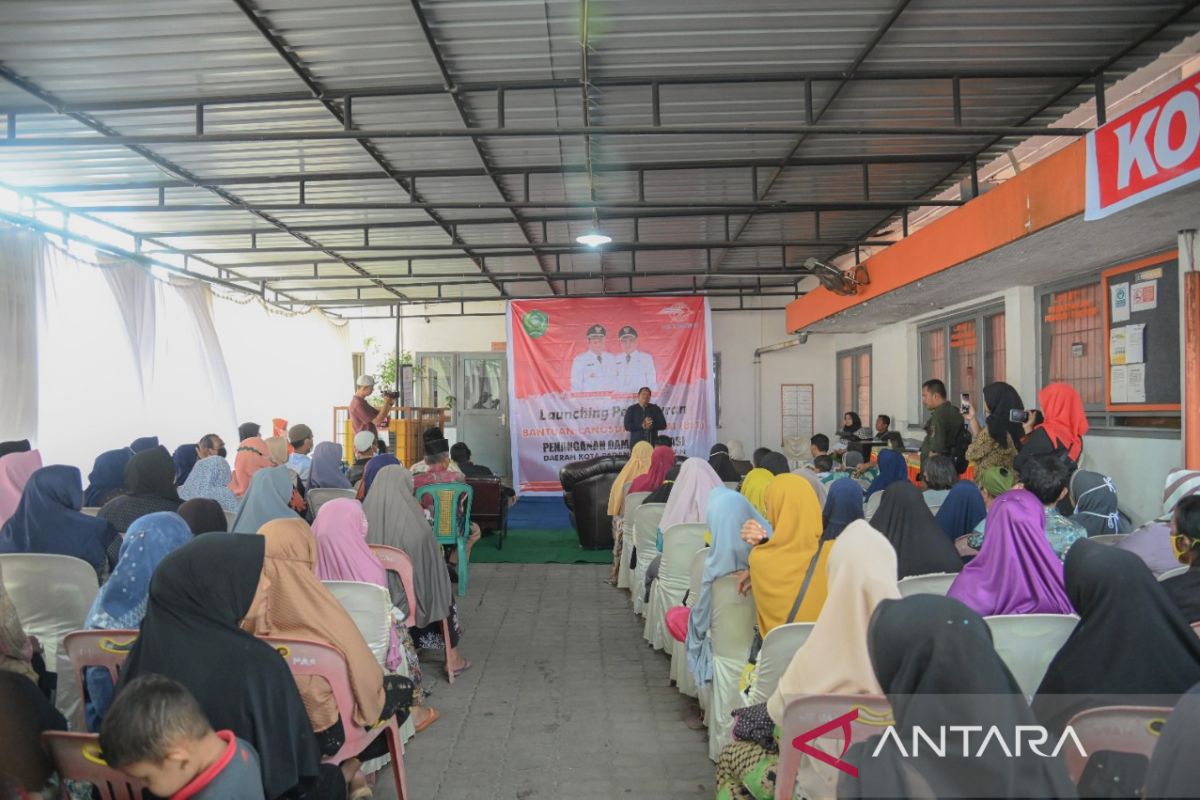1.700 keluarga Padang Sidempuan terima BLT