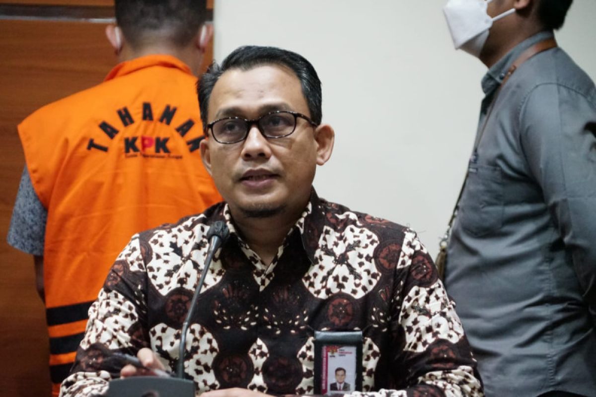 KPK eksekusi 2 terpidana perkara suap di Kabupaten PPU ke lapas