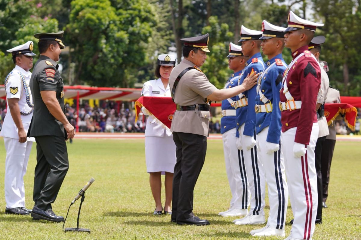 Kapolri ingatkan 1.028 taruna pentingnya soliditas TNI-Polri