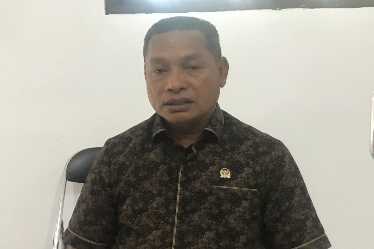 DPRD minta Pemkot Ambon atasi pembayaran lahan sekolah di Nania