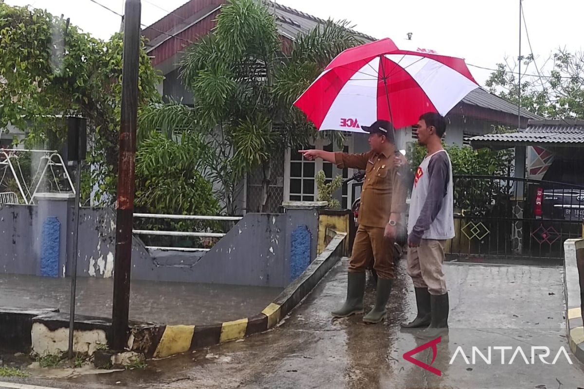 Wali Kota Pangkalpinang cek genangan air di beberapa titik wilayah