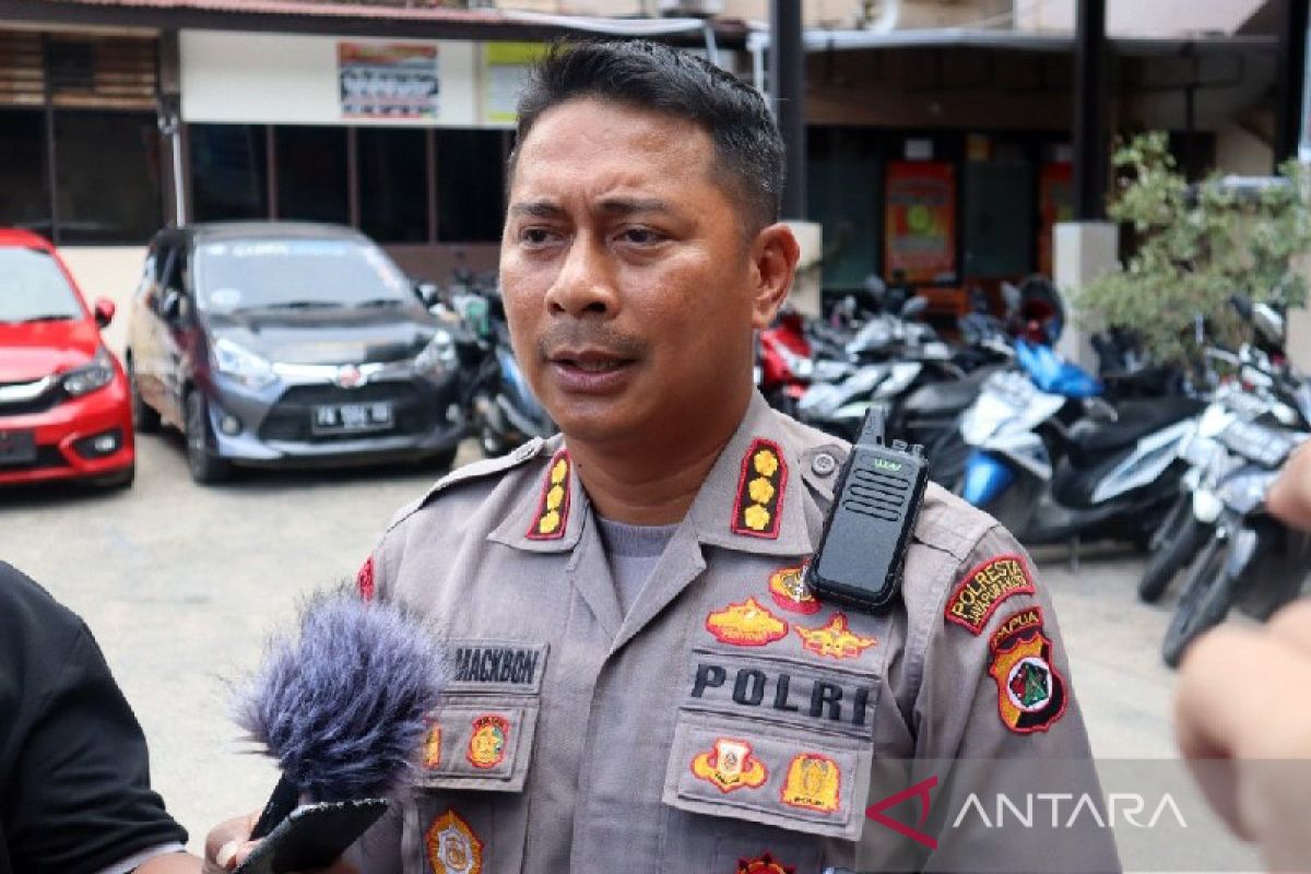 Pemakaman tokoh Papua Merdeka Filep Karma libatkan 250 personel Polri