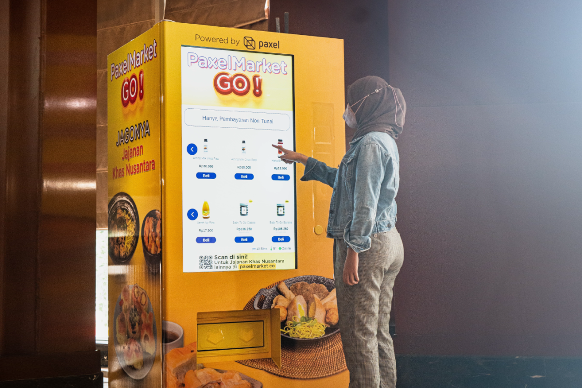 "Vending machine" isi jajanan khas daerah hadir di Jakarta