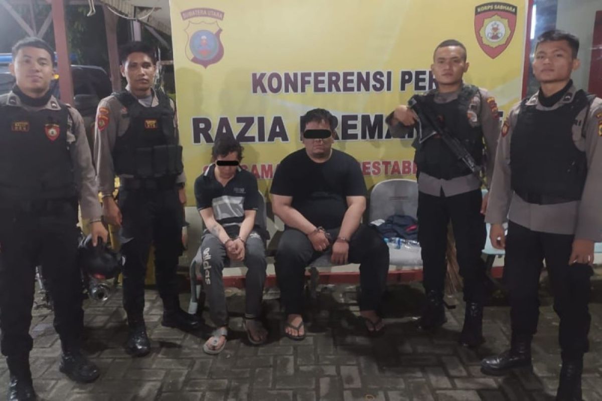 Polrestabes Medan tangkap dua pria pemilik sabu