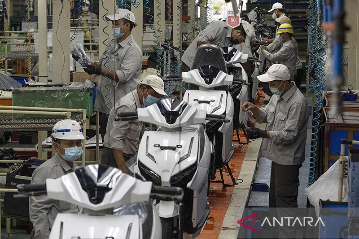 Indonesia's two-wheeled EV sales surge 262 percent in 2023