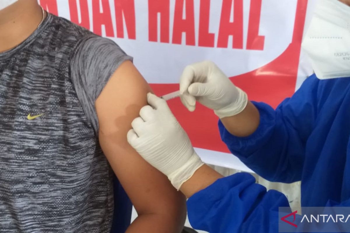 Vaksinasi COVID-19 dosis pertama di Sulut mencapai 92,04 persen