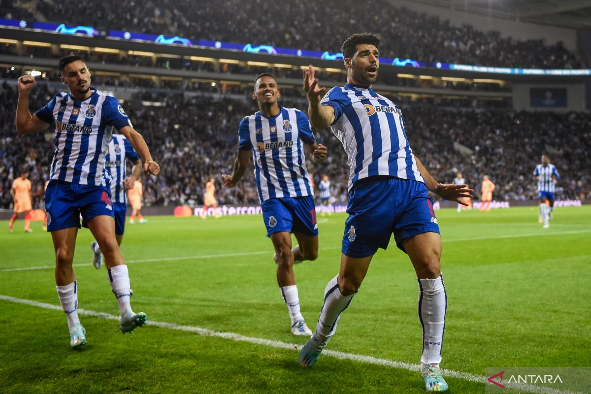 Atletico Madrid juru kunci Grup B dikalahkan FC Porto 1-2