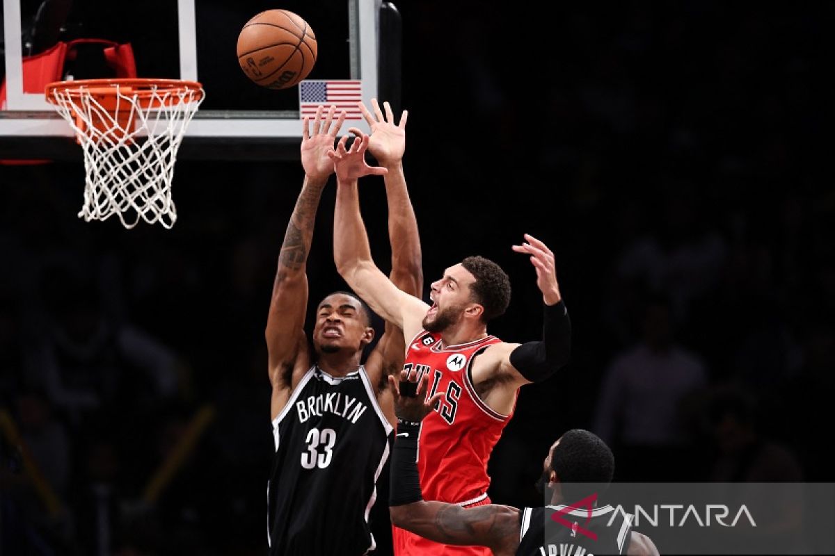NBA: Zach LaVine pimpin Bulls bangkit dan kalahkan Nets