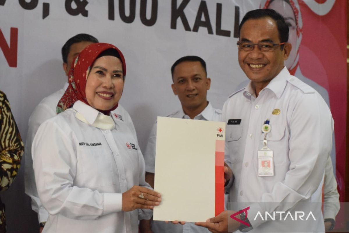 PMI Kota Tangerang jelaskan tujuh pendonor 100 kali dapat Satya Lencana
