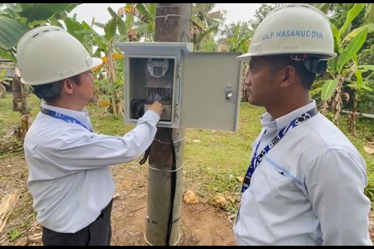 PLN terapkan program listrik pertanian 27 desa di Bone dan Wajo