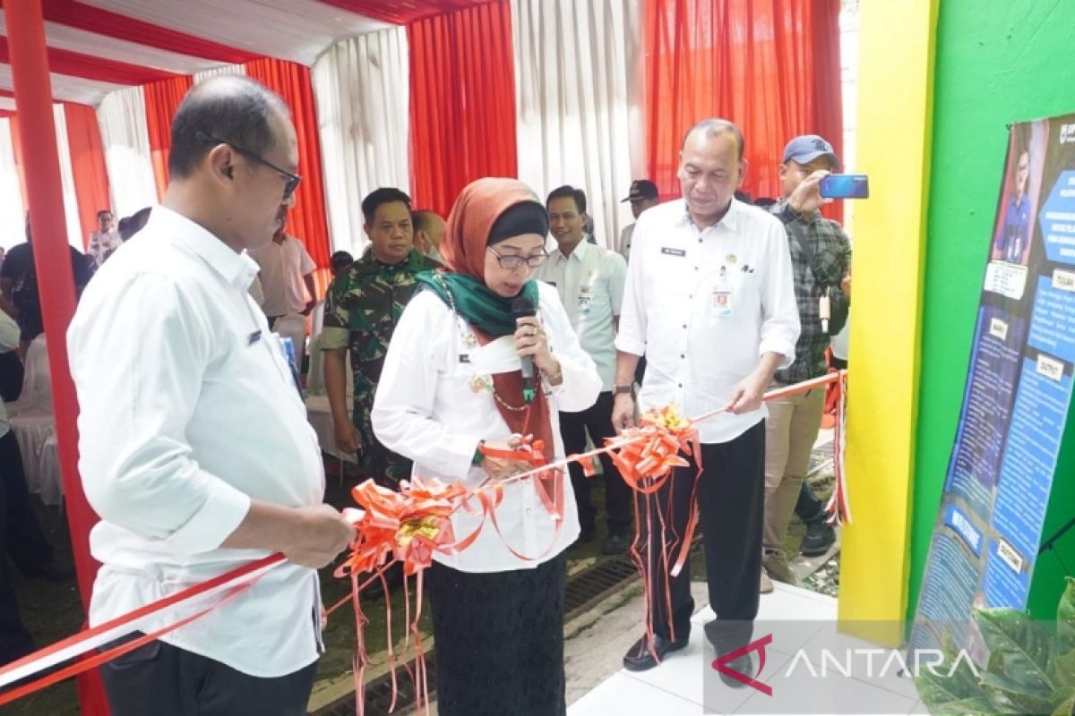 Pemkab Batang permudah layanan perizinan masyarakat