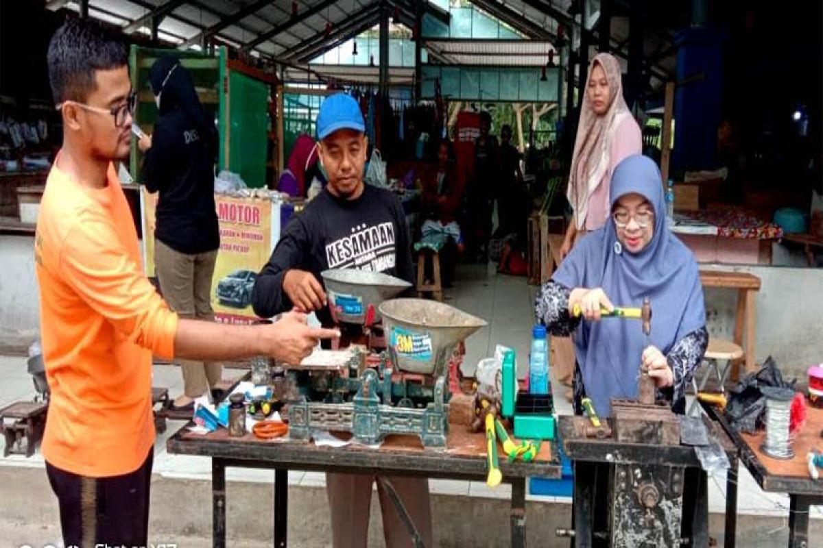 Dinas Perdagangan dan Perindustrian Barut tera ulang pedagang PBB