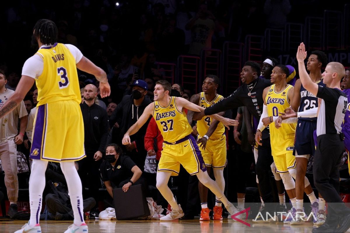 Lakers lanjutkan tren positif lewat kemenangan overtime atas Pelicans