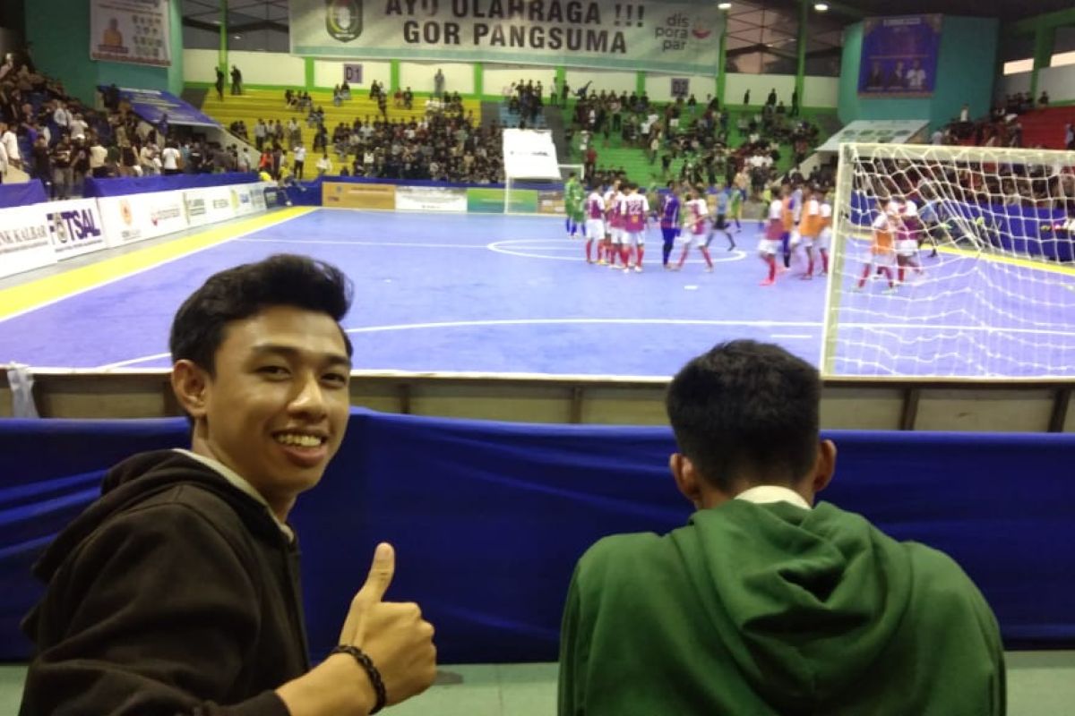 Laga perdana tim futsal Kayong Utara kalah 6-1 dari tim futsal Pontianak