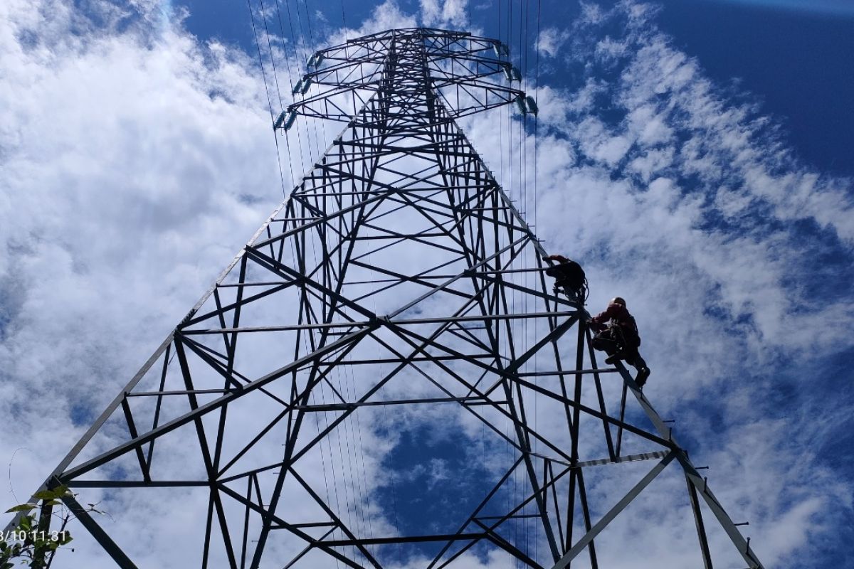 PLN siap selesaikan SUTT Sampit-Kuala Pembuang