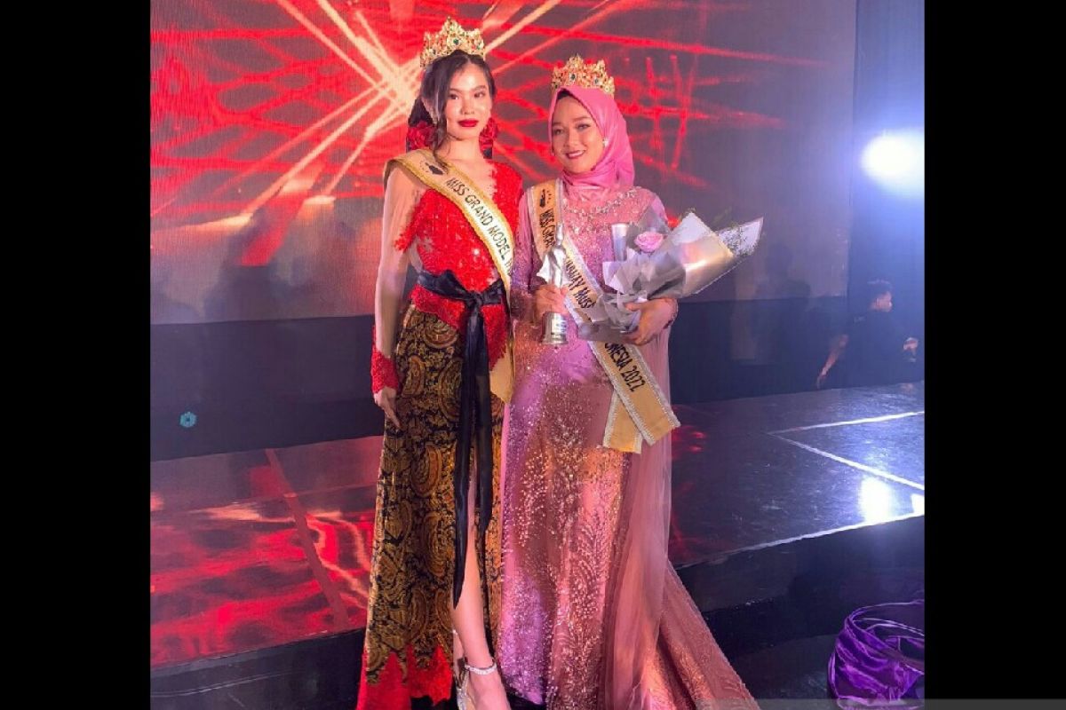 Hepa Khusnul Khotimah mahasiswi Bangka Selatan Winner Miss Grand Runway Indonesia 2022