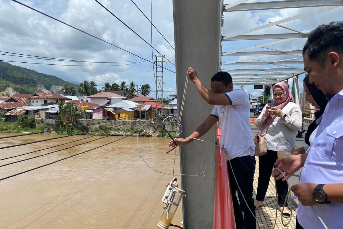 DLH Kota Gorontalo pantau kualitas air di tiga sungai utama