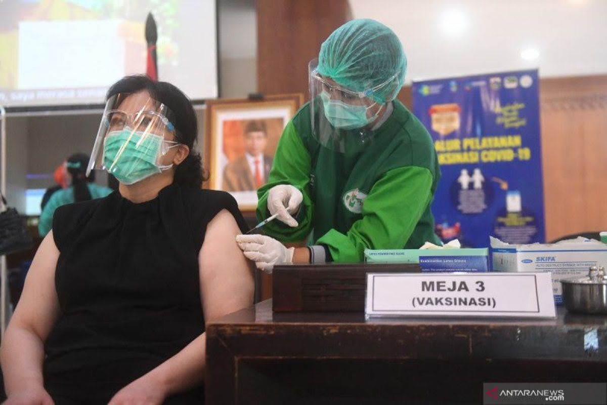 5.479 orang nakes di Palembang sudah vaksinasi booster kedua