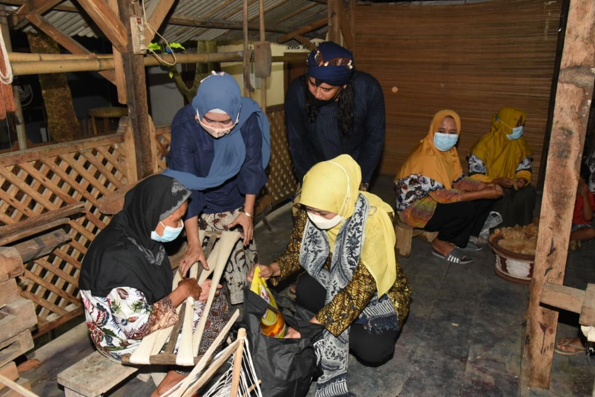 Khofifah Indar Parawansa: Desa devisa di Jatim terbanyak se-Indonesia