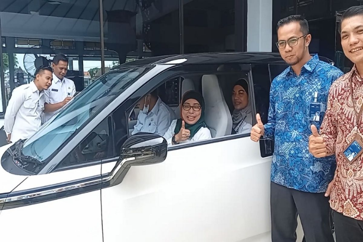 Pengadaan mobil listrik, Pemkab Batang tunggu regulasi anggaran