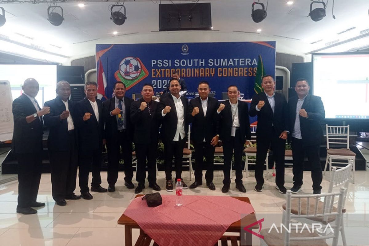 Ucok Hidayat kembali pimpin Asprov PSSI Sumsel