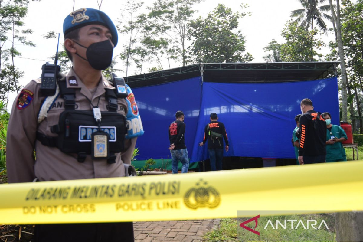 Ekshumasi Jenazah Korban Tragedi Kanjuruhan Antara News Jawa Timur