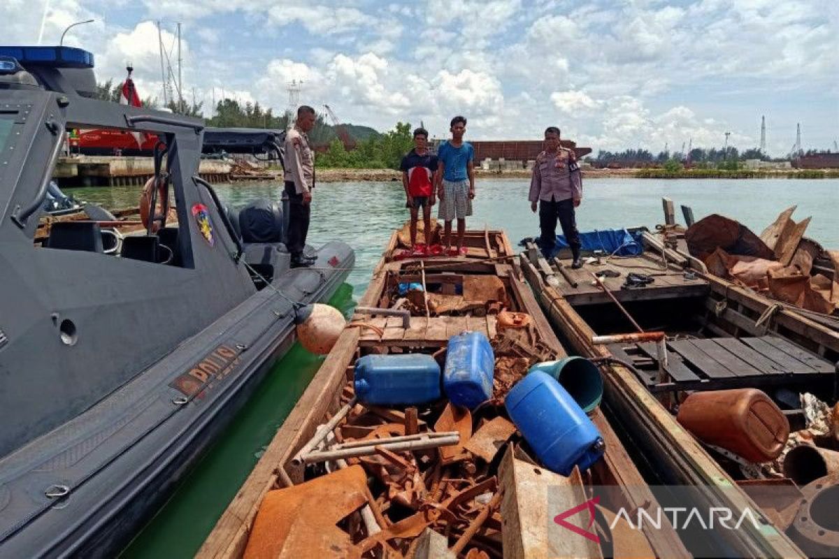 Polisi ringkus tujuh perompak di perairan Batam