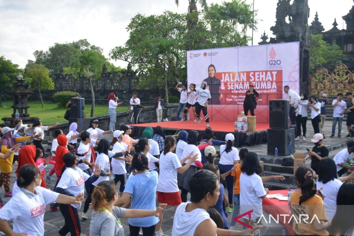 Komunitas anak muda Bali kampanyekan energi bersih dukung KTT G20