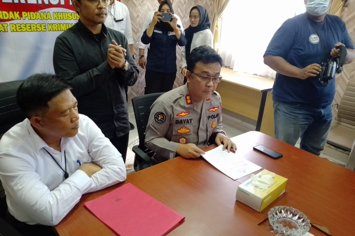 Polda Lampung tangkap dua pelaku penjual pupuk bersubsidi