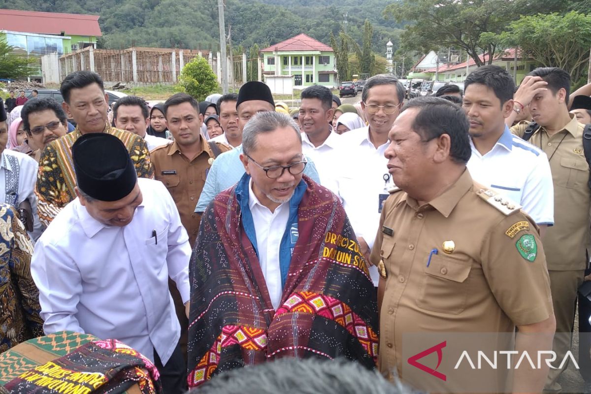 Wali Kota Padang Sidempuan dampingi Menteri Perdagangan