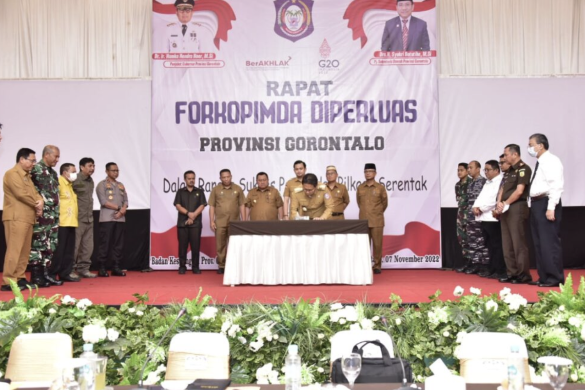 Kepala daerah di Gorontalo tandatangani kesepakatan dana pilkada