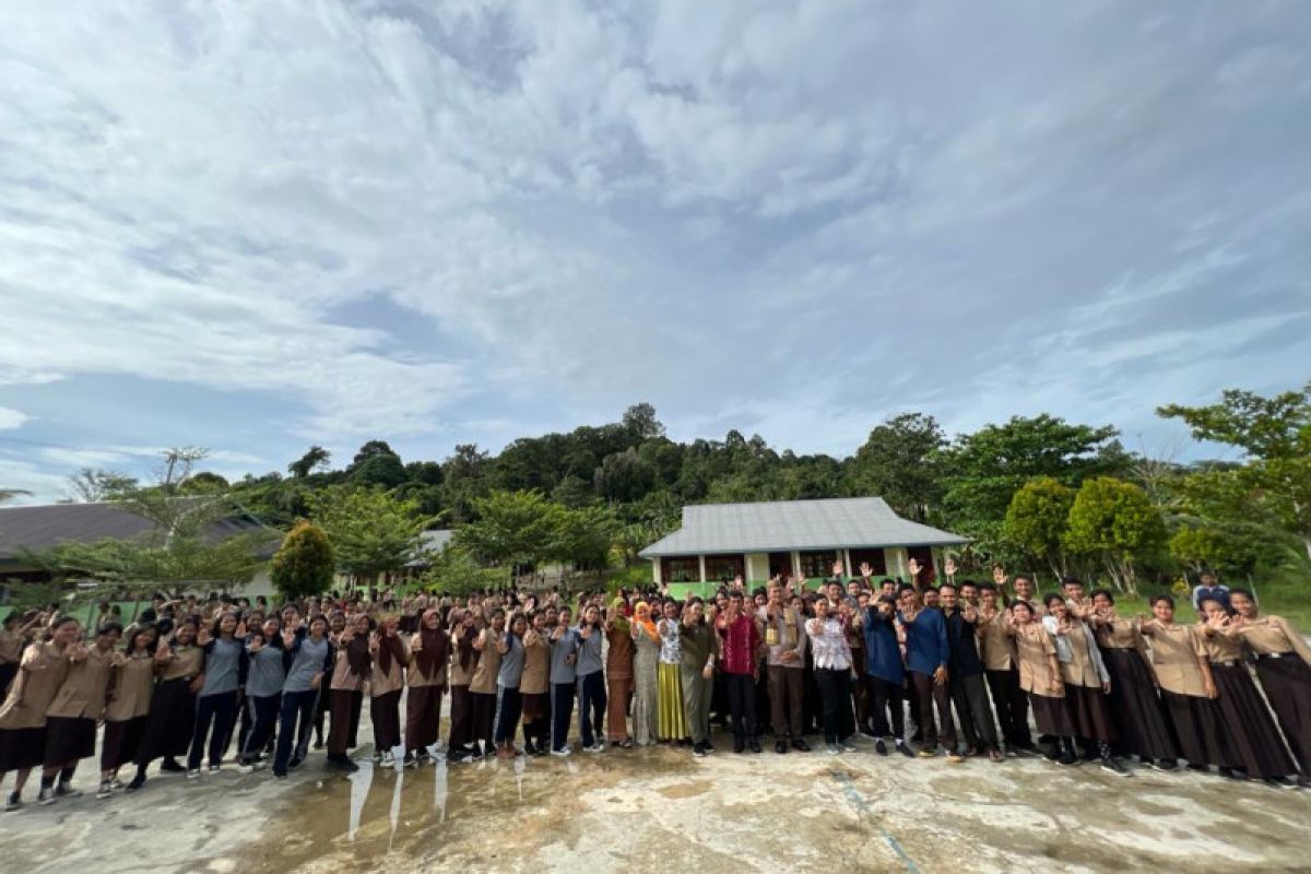 Forum Anak Kecamatan Sikakap Mentawai laksanakan peran pelopor dan pelapor