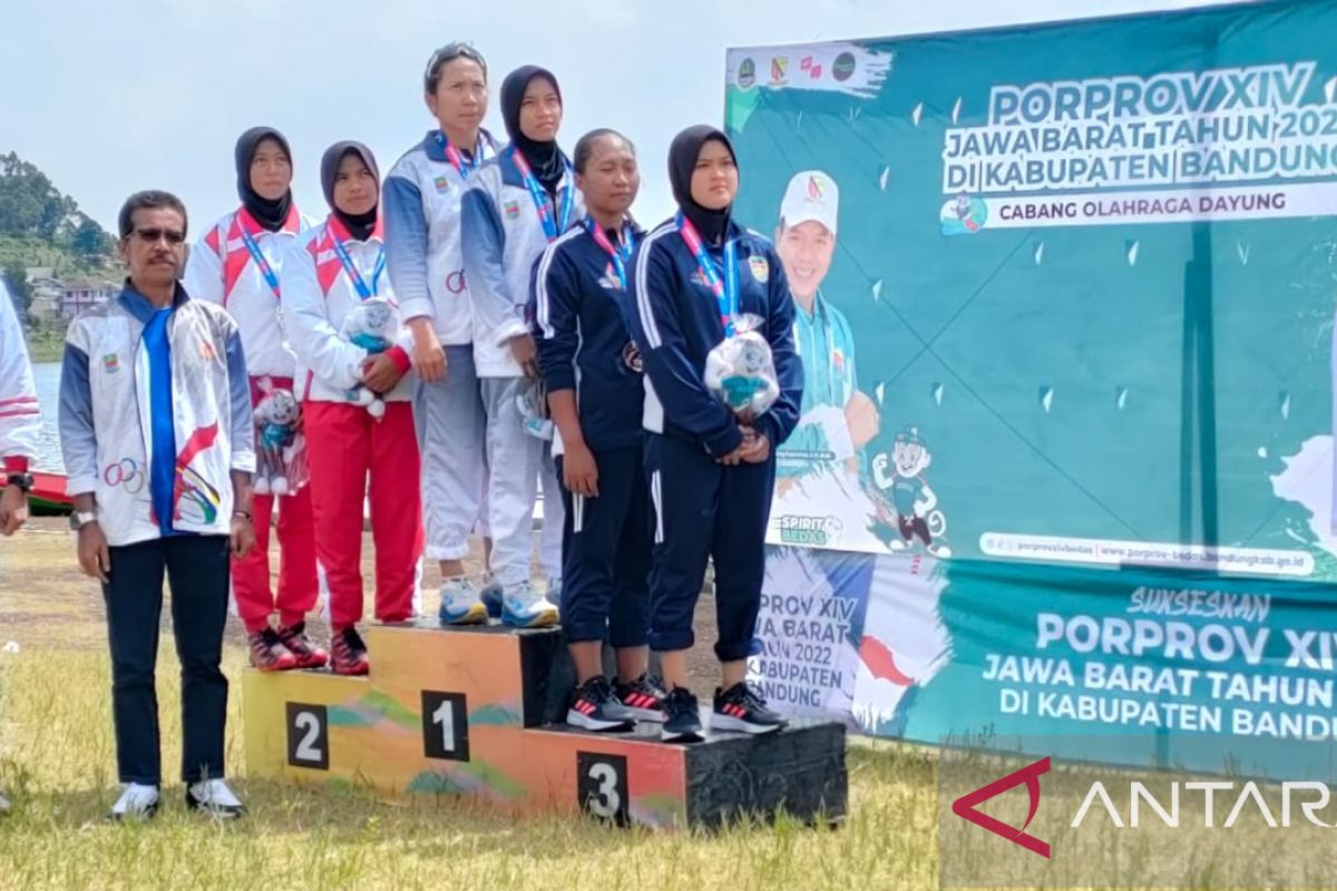 Pendayung Kabupaten Bekasi sekaligus raih tiga medali emas Porprov Jabar