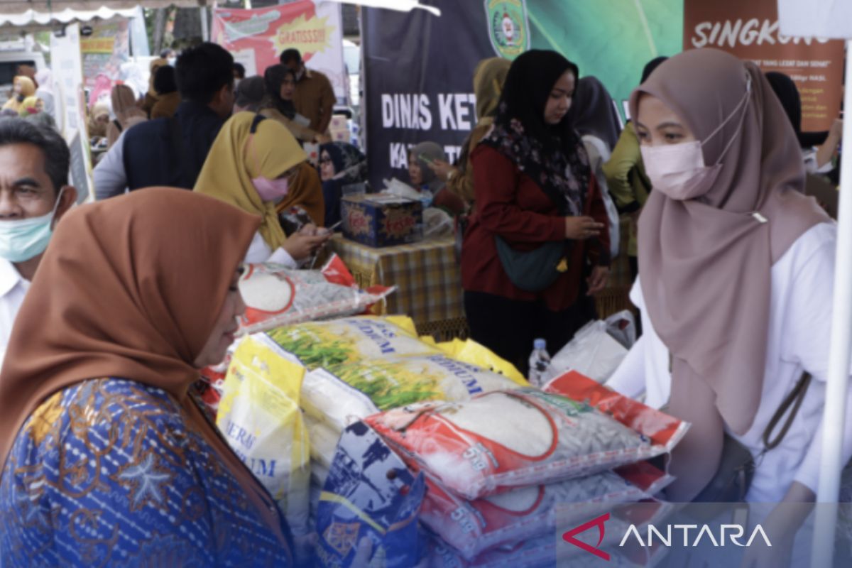 Pemprov Kaltim gelar pasar murah serentak di kabupaten dan kota