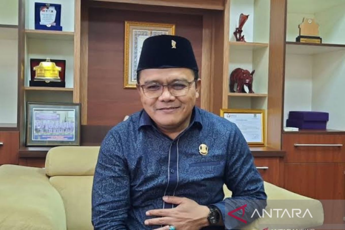 Ketua DPRD Kabupaten Tangerang Sabet Penghargaan Indonesia Award 2022 Peringkat Kesatu Legislator Terbaik