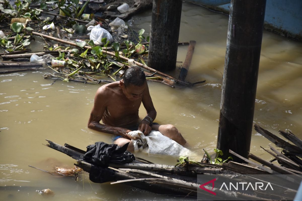 Bakteri E.coli jadi polutan utama air Sungai Musi di Palembang