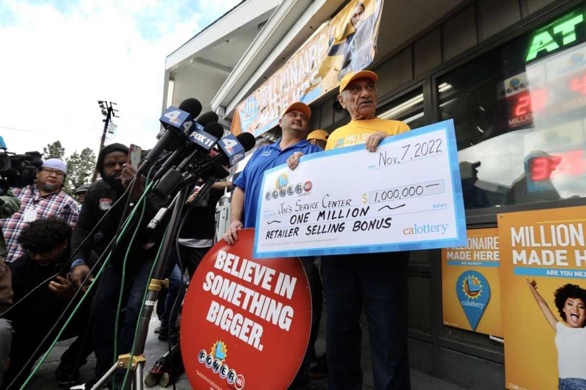Kupon emas lotre Powerball 2,04M dolar AS dimenangkan di California
