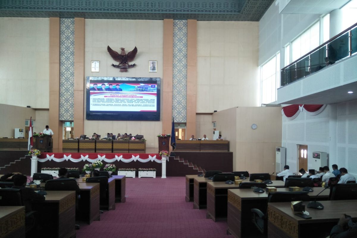 Jawaban eksekutif terkait pemandangan umum fraksi Ranpeda APBD Lombok Tengah 2023