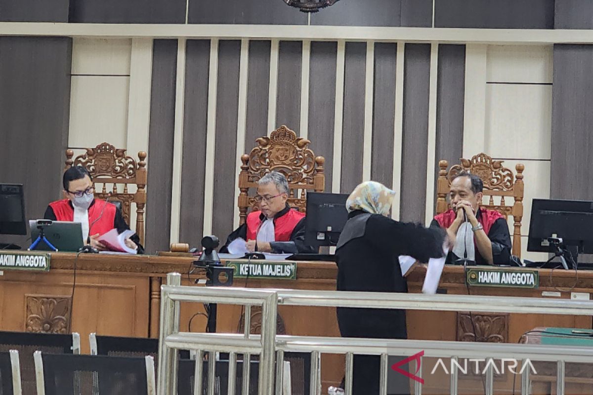 Penasihat hukum terdakwa sebut tiga wali kota bertanggung jawab soal kasda Semarang